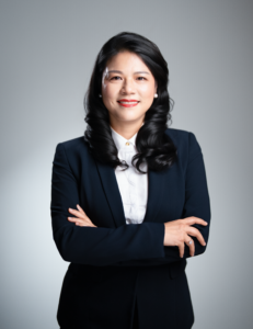 (Shirley) Weiwei Huang